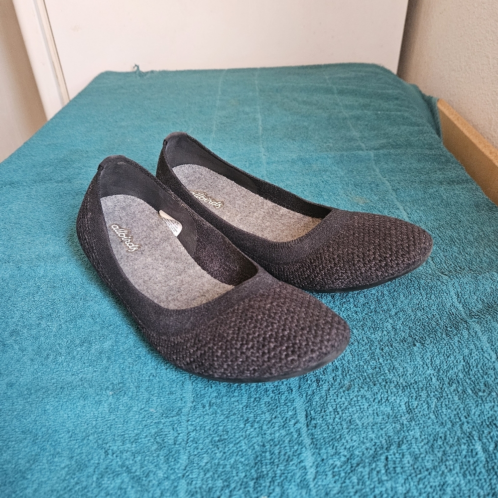 Allbirds Women's Black Flats - Picture 2 of 11